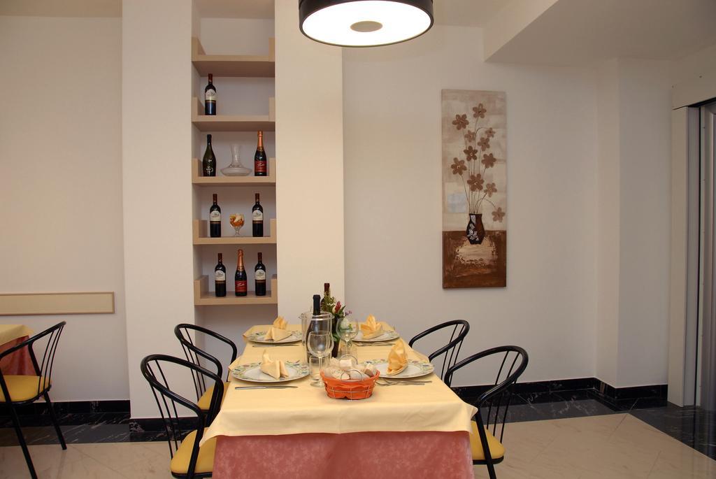Groane Hotel Residence Cesano Maderno Buitenkant foto