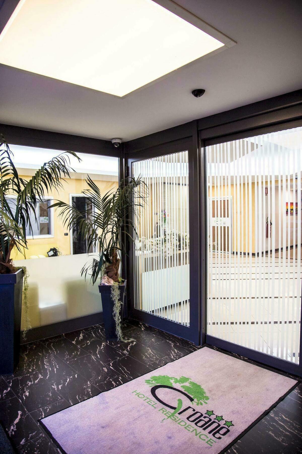 Groane Hotel Residence Cesano Maderno Buitenkant foto