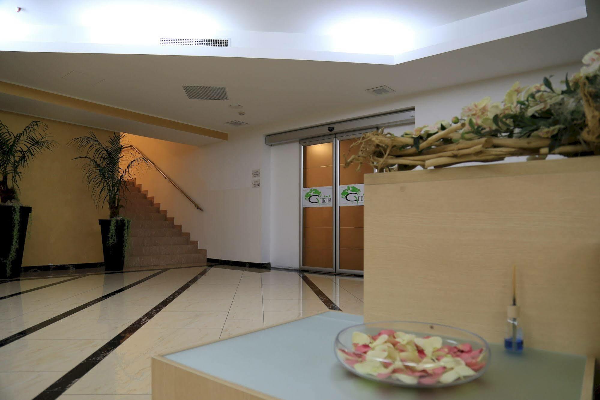 Groane Hotel Residence Cesano Maderno Buitenkant foto